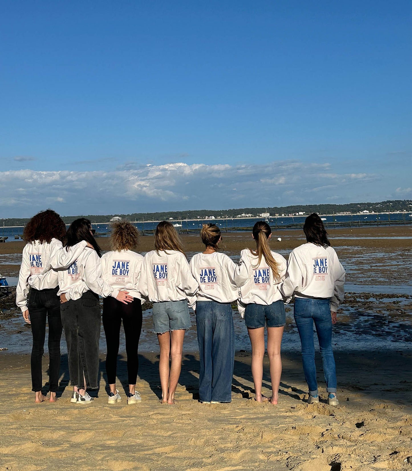 Sweat Vintage écru x Jane de Boy