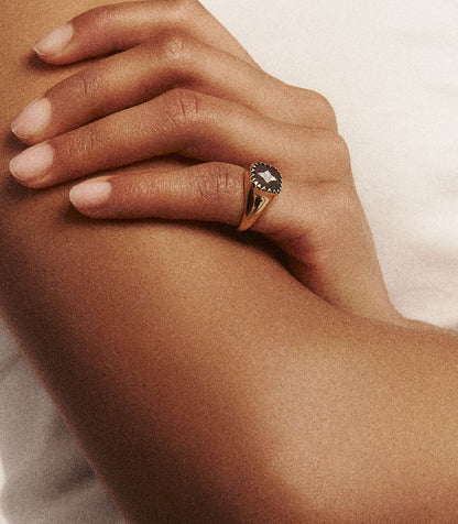 Bague Chevalière Pierrot Noire