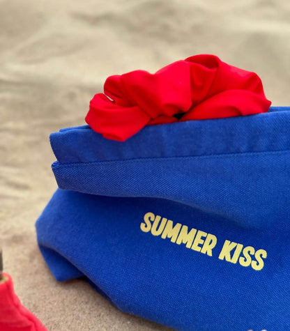 Trousse Malibu Bleu Klein Summer Kiss