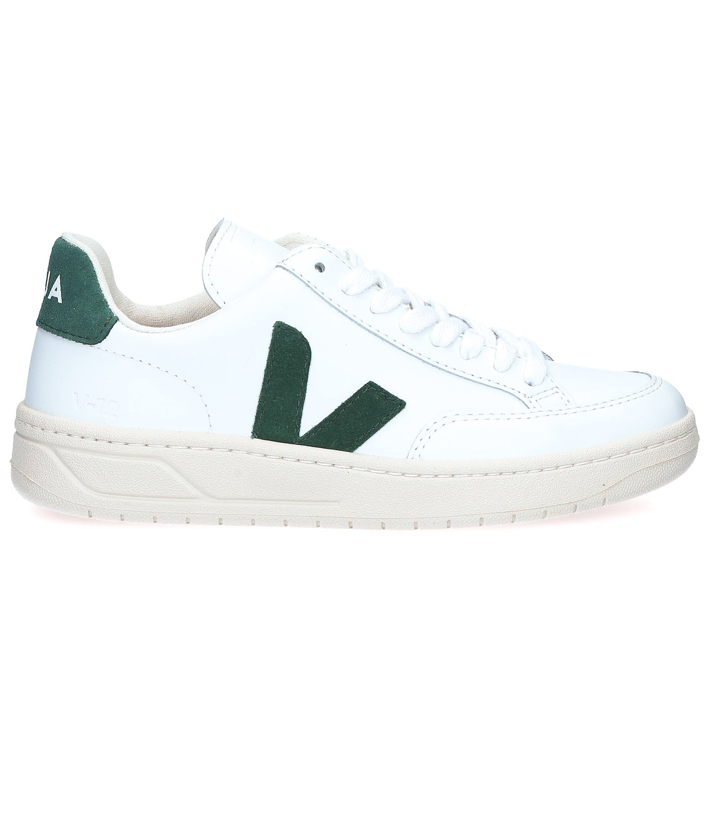 Baskets V-12 Leather Extra White Cyprus